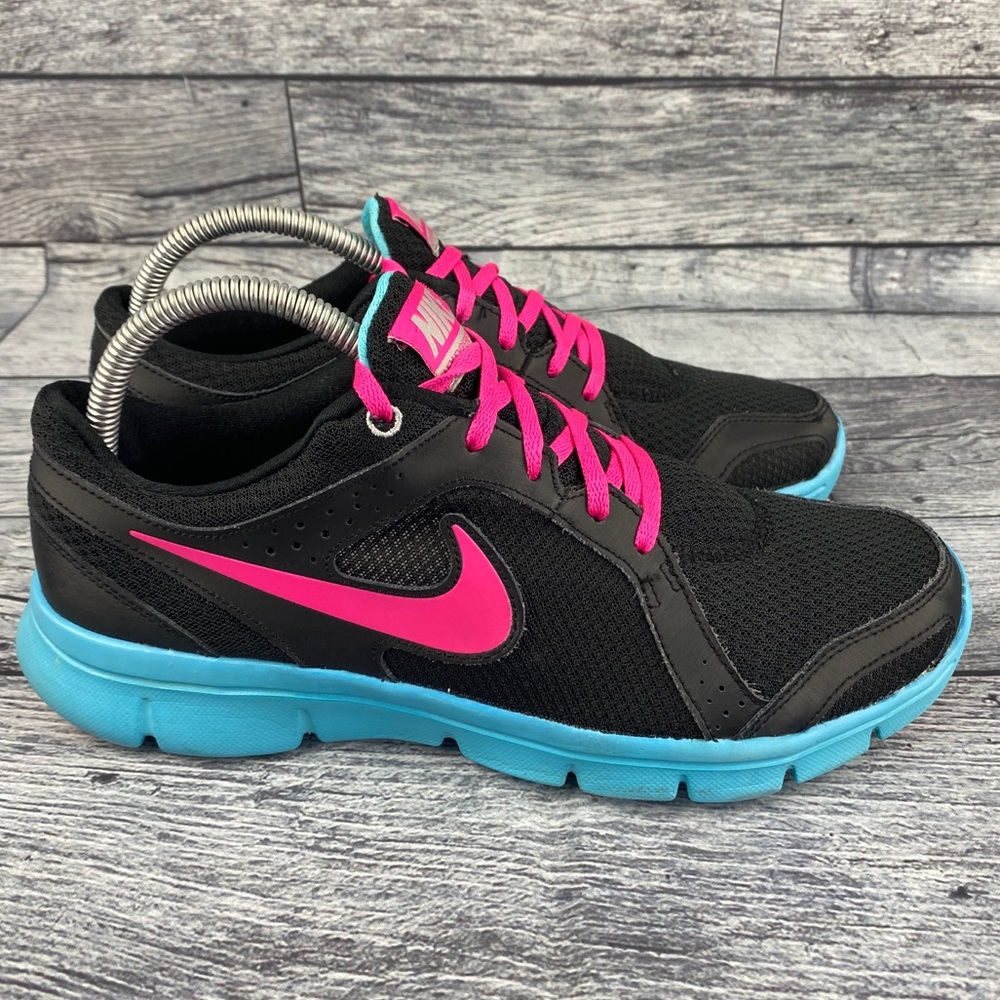 Nike Flex Experience Run 2 Running Shoes Womens 9 Lace Up Mesh Upper Padded